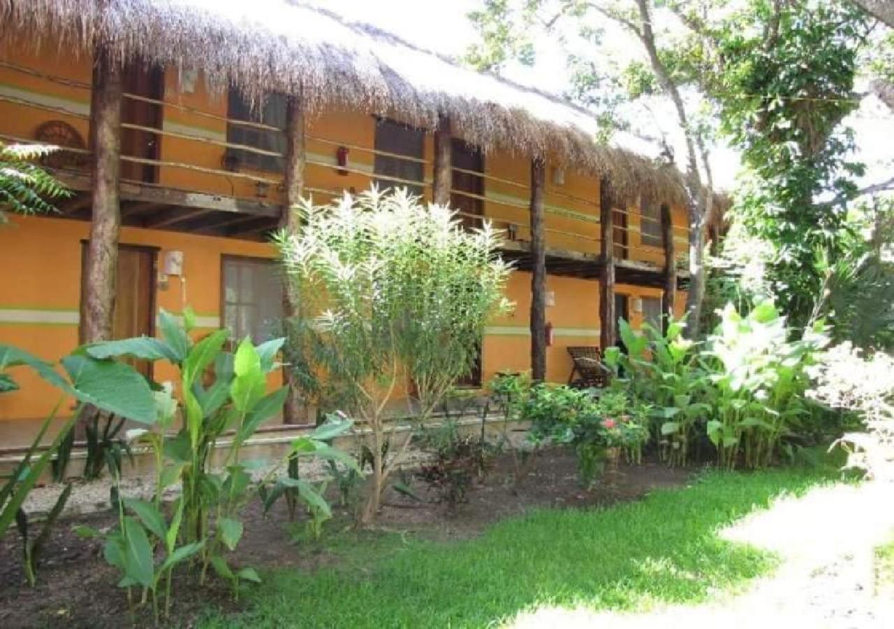 Esduma Iguanas Hotel Playa Del Carmen Ngoại thất bức ảnh