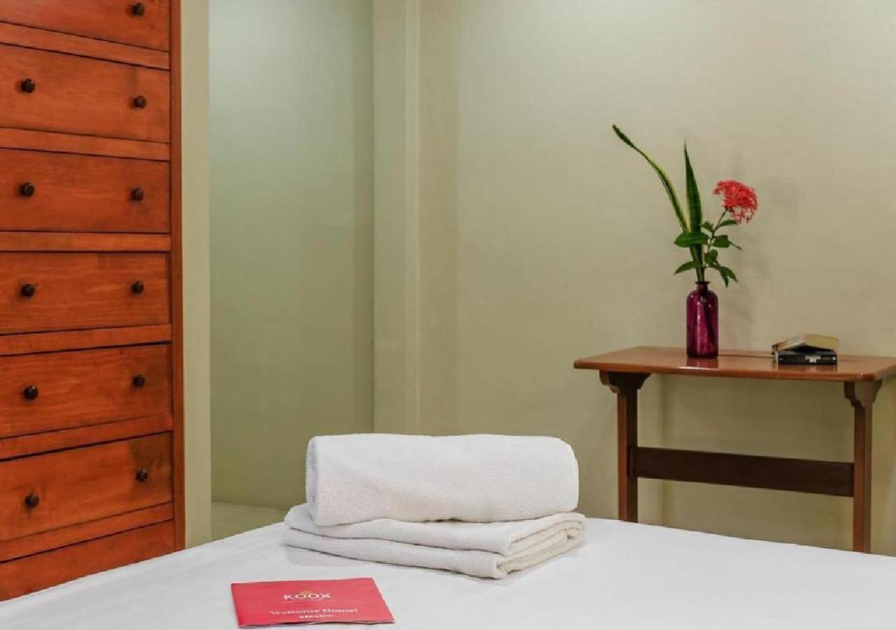 Esduma Iguanas Hotel Playa Del Carmen Ngoại thất bức ảnh